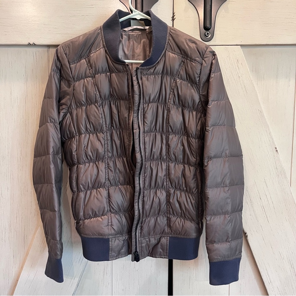 Athleta Bomber Jacket in Gray Size Small